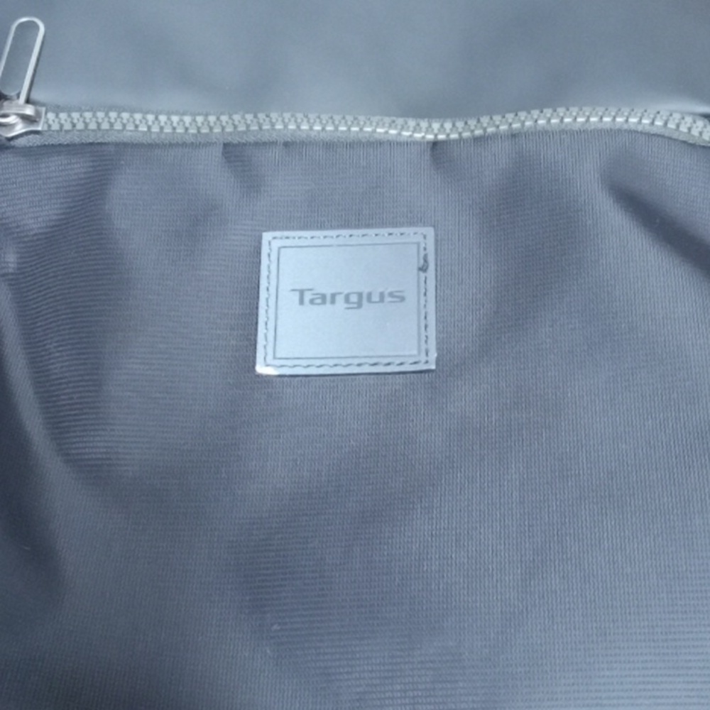 Targus Backpack - image 2